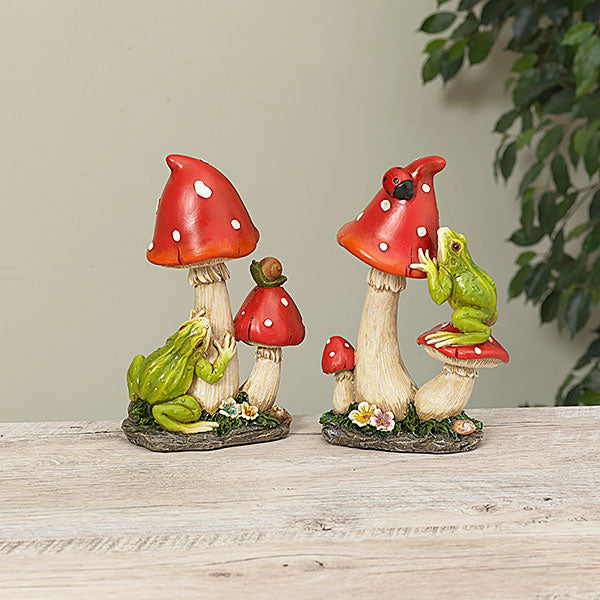 Frogs on Mushrooms