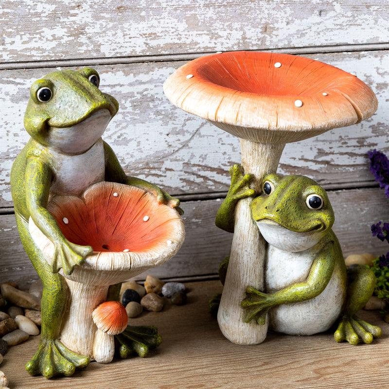 Frog with Mushroom Figurines