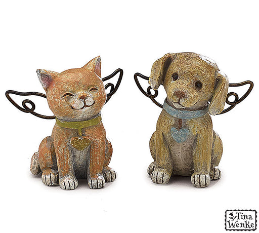 Two small figurines of a cat and a dog with collars on a white background, featuring the brand 'Tina Wenke'.