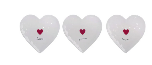 Three heart-shaped ceramic plates with red hearts and text on a white background