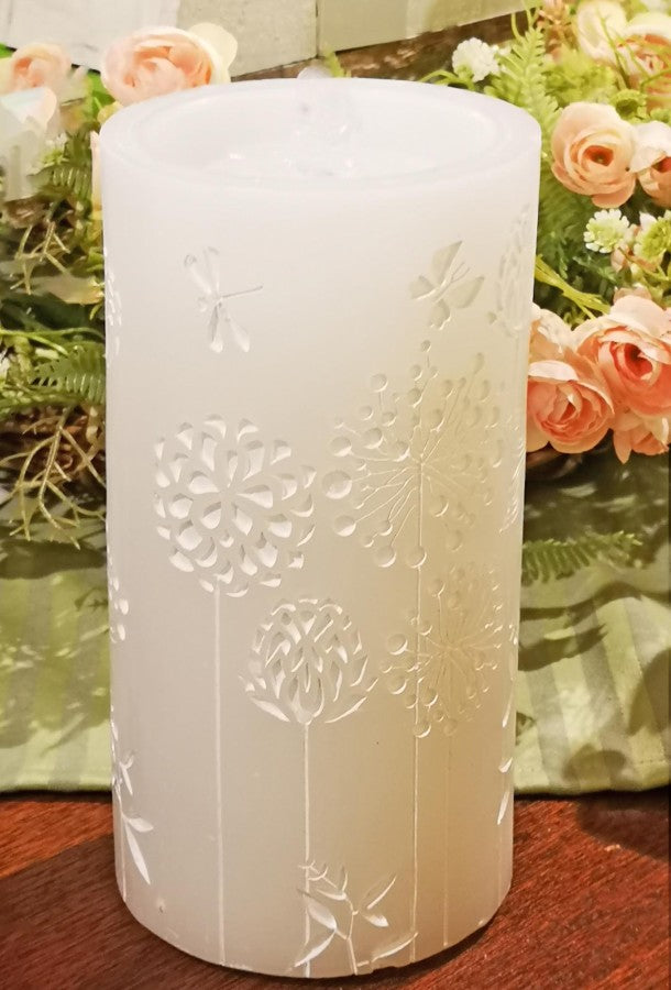 White Dandelion Fountain Candle