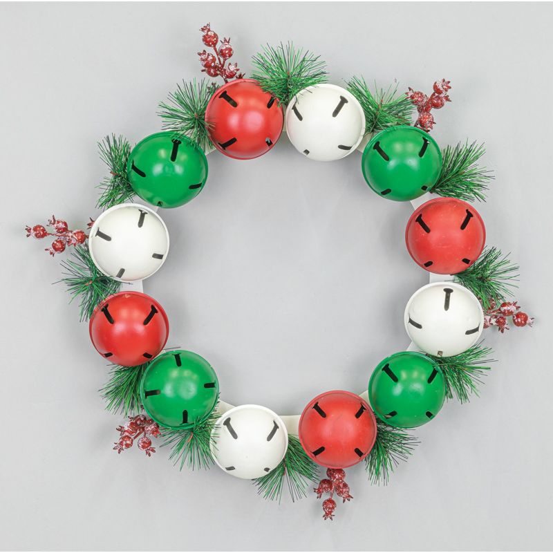 Evergreen Berry Bell Wreath - 16"