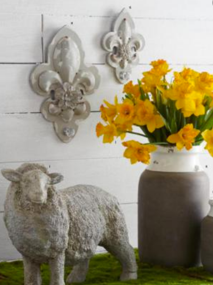 Ceramic Pot with Cement Detail