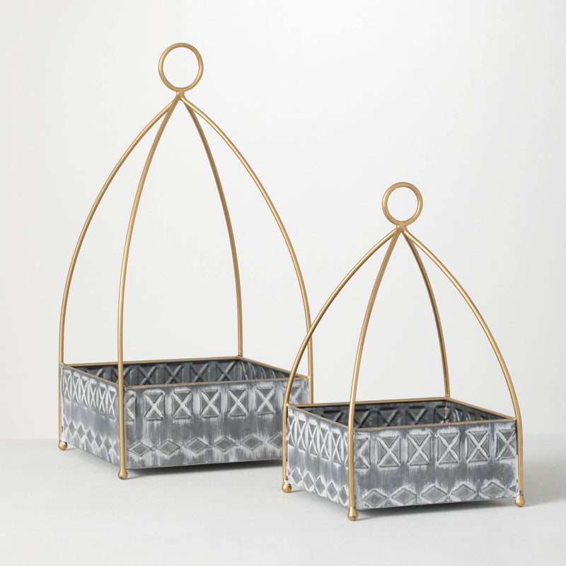 SQUARE PLANTER WITH HANDLE- 2 Sizes